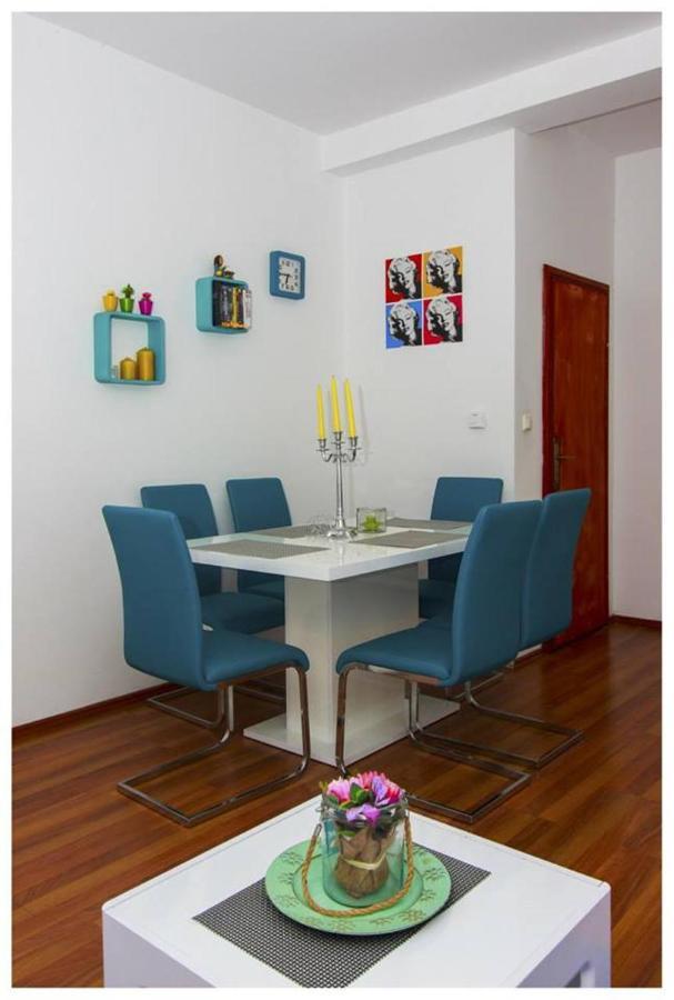 Apartment Mona Lisa โมโกชิซา ภายนอก รูปภาพ